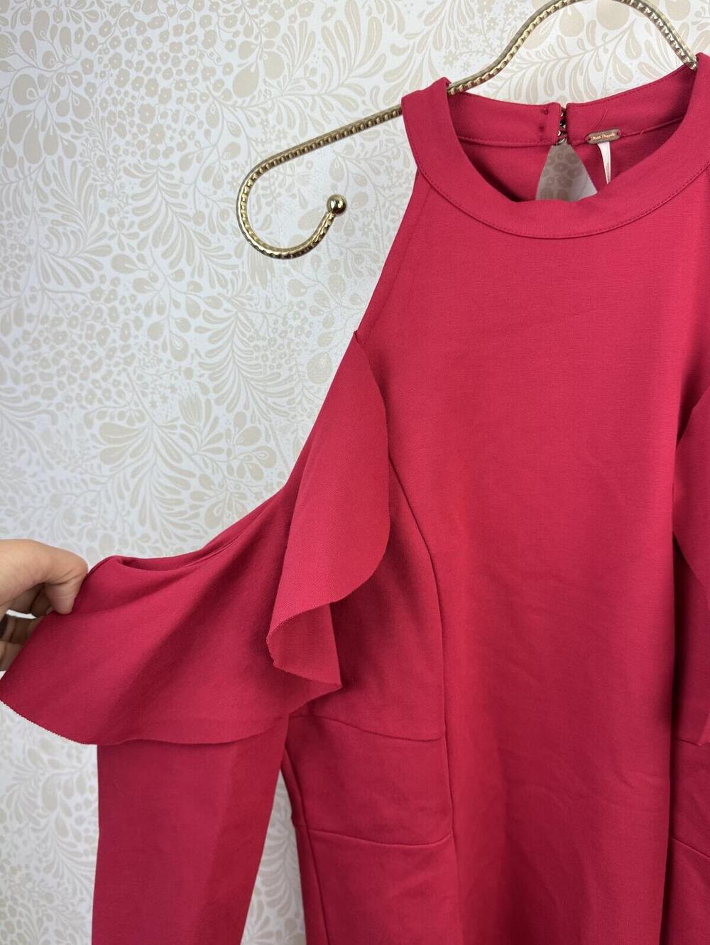 Free People Raspberry Cold Shoulder Ruffle Mini Dress - Size - Medium - NWT - Picture 8 of 9